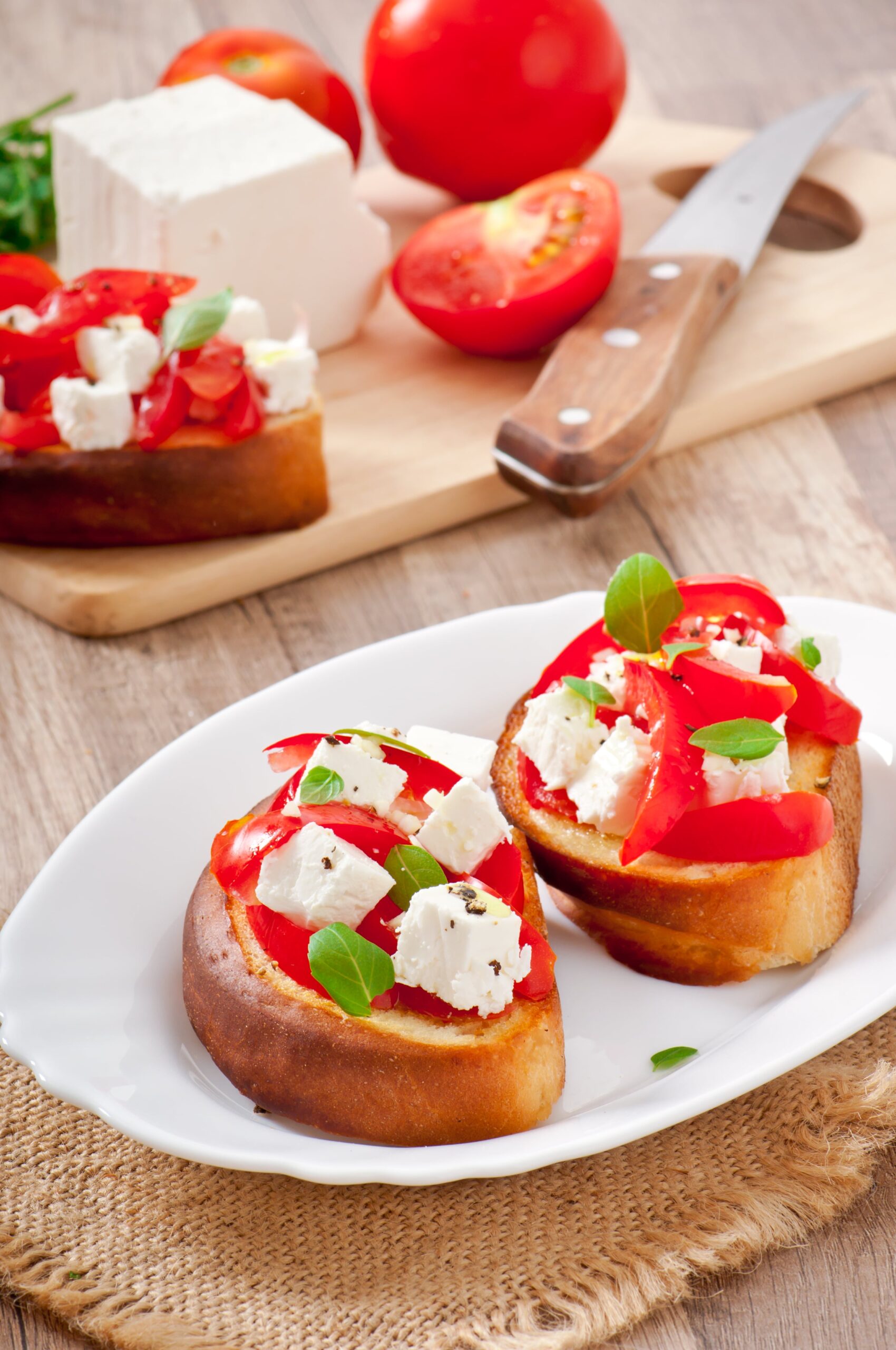 Bruschetta cu roșii cherry și burrata – Aperitiv italian autentic